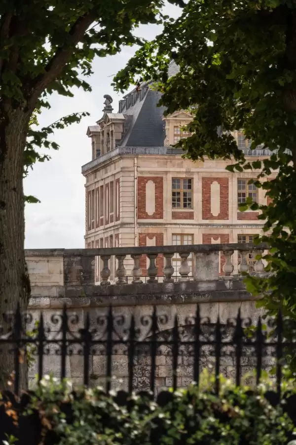 Hotel Les Lumières Versailles